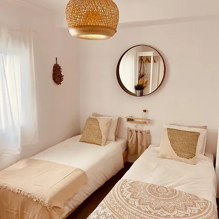 Superb Centre Town Apartment, 2 Bedrm, 2 Bathrm Fuengirola